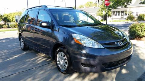 2009 Toyota Sienna for sale at Franklin Motorcars in Franklin TN