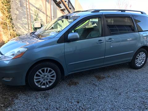 2008 Toyota Sienna for sale at Franklin Motorcars in Franklin TN