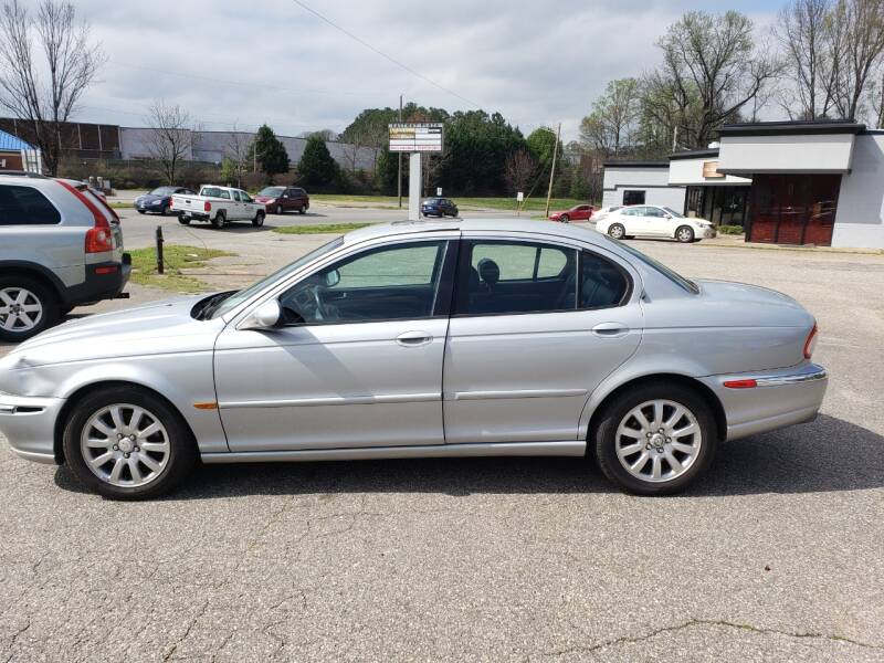2003 Jaguar X-Type 2.5 (image 3)