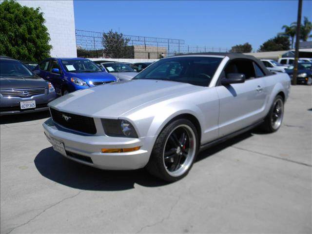 2005 Ford Mustang for sale at Best Buy Quality Cars in Bellflower CA