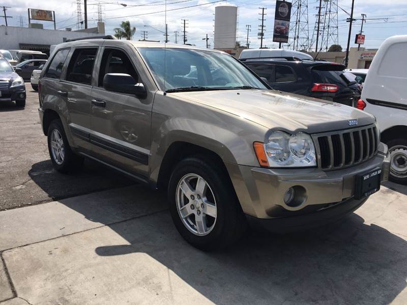 2005 Jeep Grand Cherokee for sale at Best Buy Quality Cars in Bellflower CA