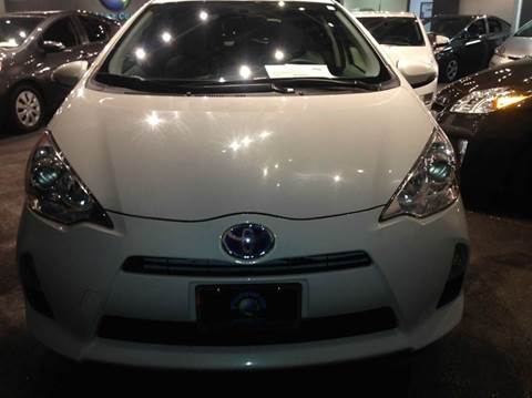 2013 Toyota Prius c for sale at PRIUS PLANET in Laguna Hills CA