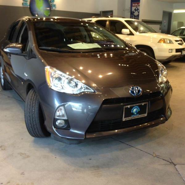 2014 Toyota Prius c for sale at PRIUS PLANET in Laguna Hills CA