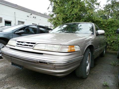 1995 Ford Crown Victoria for sale at Nile Auto in Columbus OH
