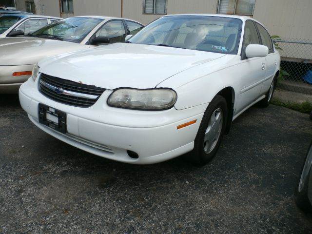 2000 Chevrolet Malibu for sale at Nile Auto in Columbus OH