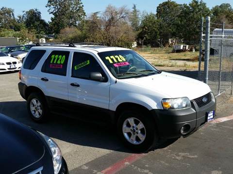 2005 Ford Escape for sale at Exclusive Car & Truck in Yucaipa CA