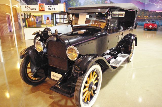 1923 Dodge 4 Door Touring