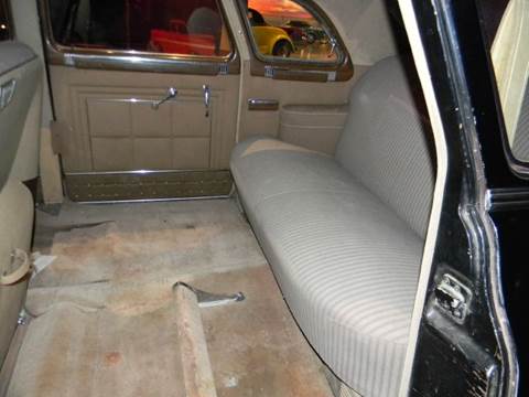 1949 Packard Super Deluxe Eight LWB Sedan