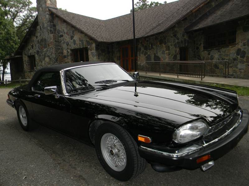 1990 Jaguar XJ-Series for sale at Okoboji Classic Cars in West Okoboji IA
