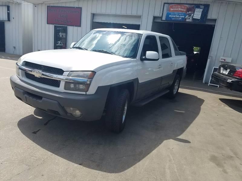 Used 2002 Chevrolet Avalanche Base with VIN 3GNGC23G92G199677 for sale in Dallas, TX