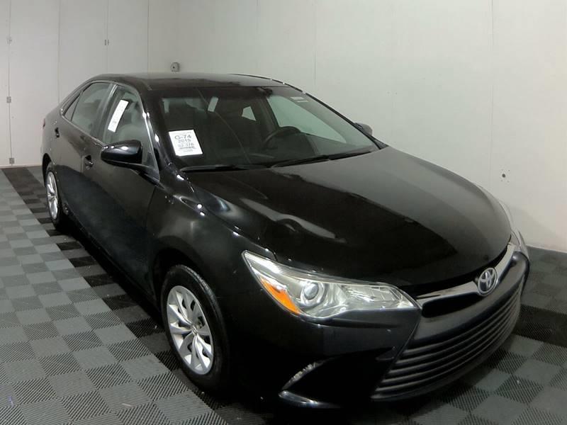 Used 2015 Toyota Camry LE with VIN 4T4BF1FK9FR467460 for sale in Dallas, TX