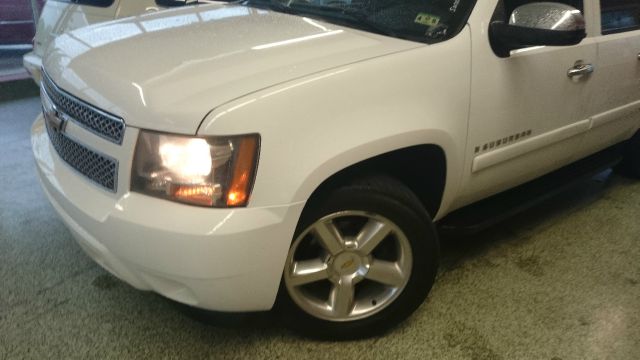 Used 2008 Chevrolet Suburban LS with VIN 1GNFC16008R140854 for sale in Dallas, TX