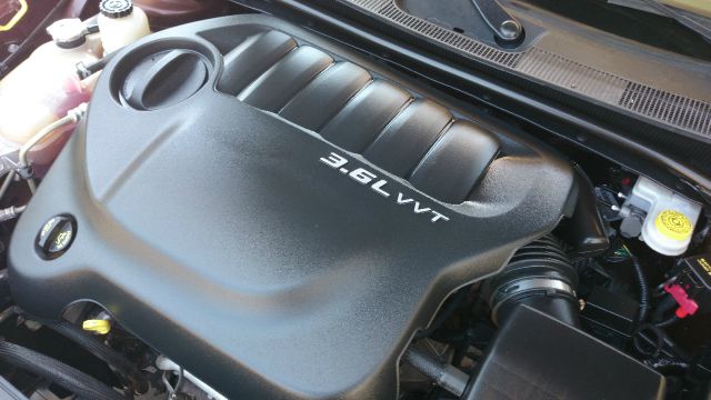 2013 Chrysler 200 Touring