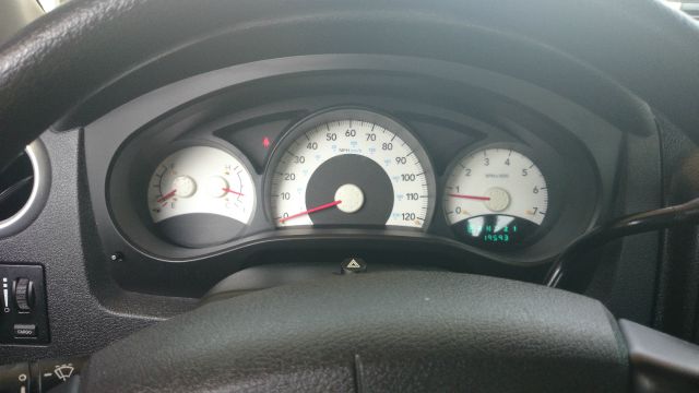 2008 Mitsubishi Raider