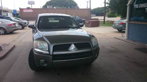 2008 Mitsubishi Raider