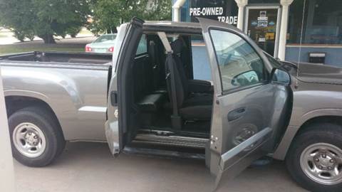 2008 Mitsubishi Raider