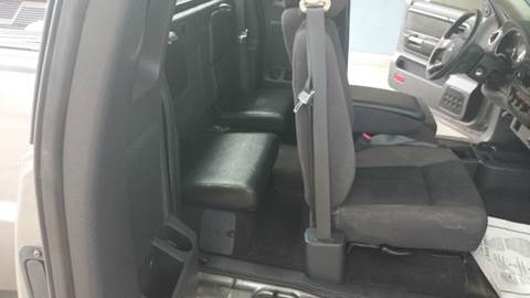 2008 Mitsubishi Raider