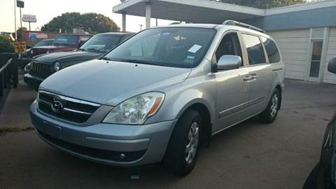 2007 Hyundai Entourage