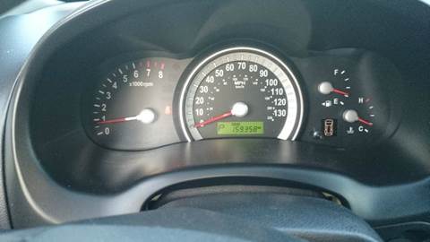 2007 Hyundai Entourage