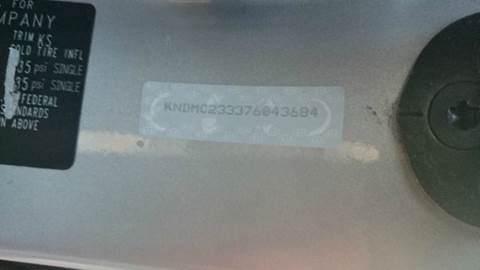 2007 Hyundai Entourage