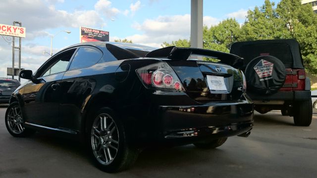 2009 Scion tC