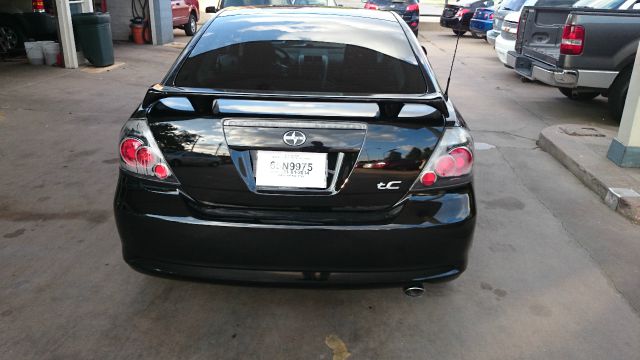 2009 Scion tC