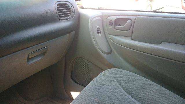 2005 Chrysler Town and Country