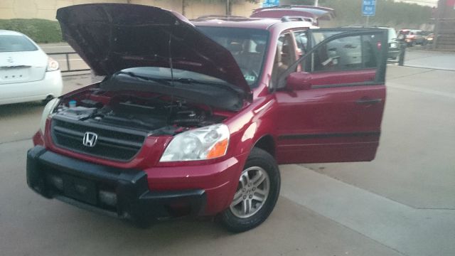 Used 2004 Honda Pilot EX with VIN 2HKYF18554H510151 for sale in Dallas, TX
