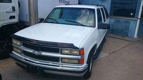 1998 Chevrolet Suburban for sale at Bad Credit Call Fadi in Dallas TX