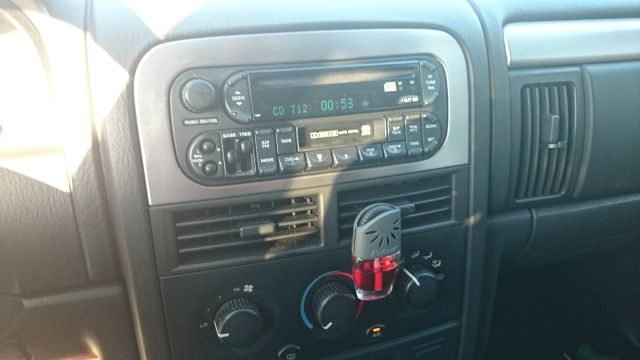 2004 Jeep Grand Cherokee Laredo