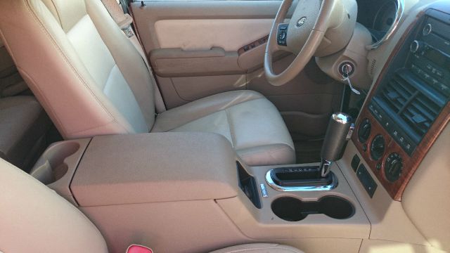 2010 Ford Explorer Eddie Bauer