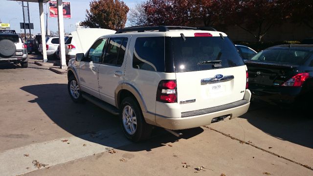 2010 Ford Explorer Eddie Bauer
