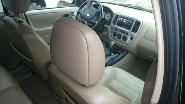 2005 Ford Escape
