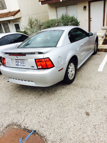 2003 Ford Mustang