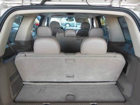 2004 Ford Explorer XLT