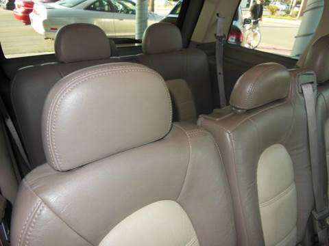 2004 Ford Explorer XLT