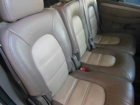 2004 Ford Explorer XLT