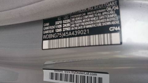 2005 Mercedes-Benz S-Class