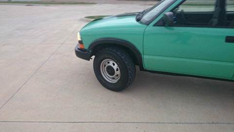 2003 Chevrolet S-10 LS