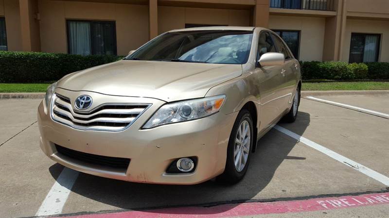 2011 Toyota Camry SE V6