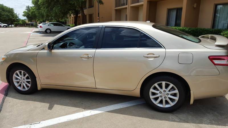 2011 Toyota Camry SE V6