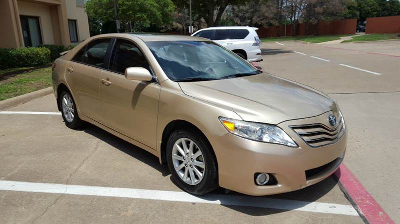 2011 Toyota Camry SE V6