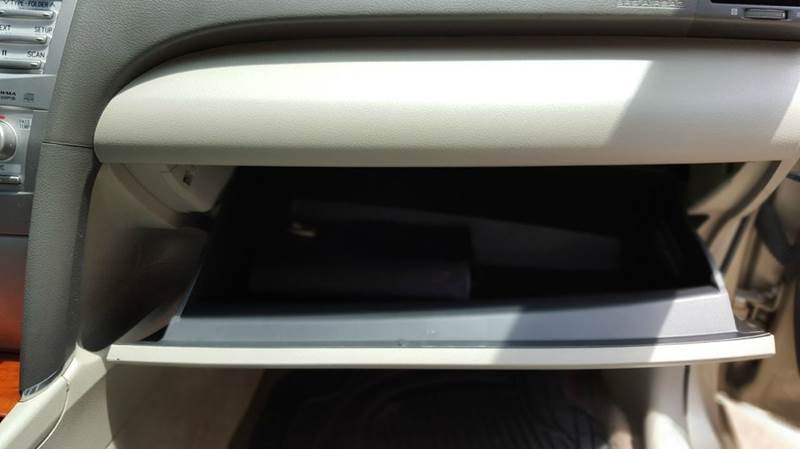 2011 Toyota Camry SE V6