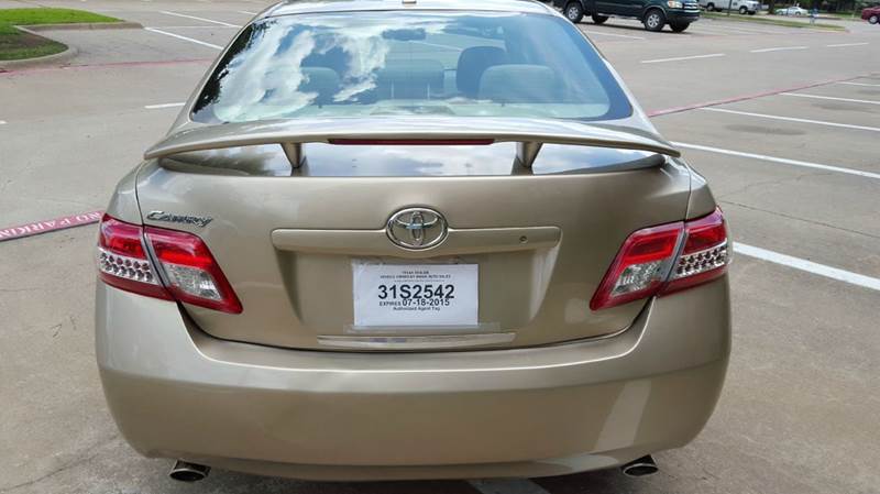 2011 Toyota Camry SE V6