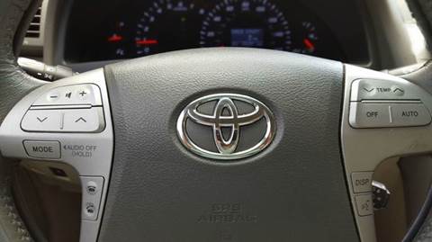 2011 Toyota Camry SE V6