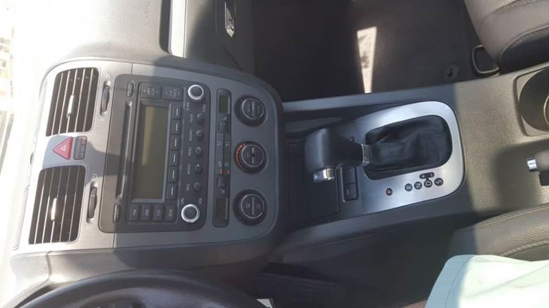 2005 Volkswagen Jetta 2.5