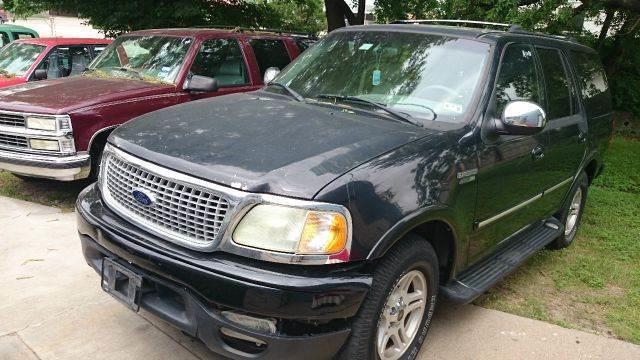 2001 Ford Expedition Base's photo