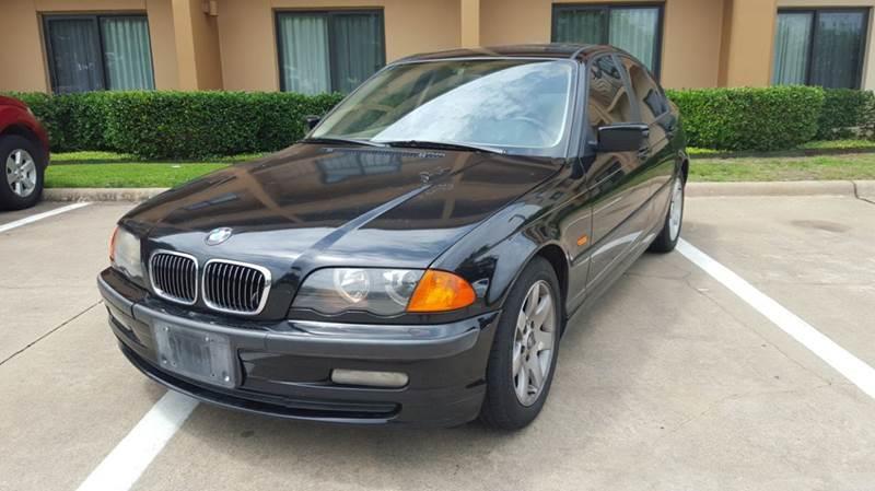 1999 BMW 3 Series 323I's photo