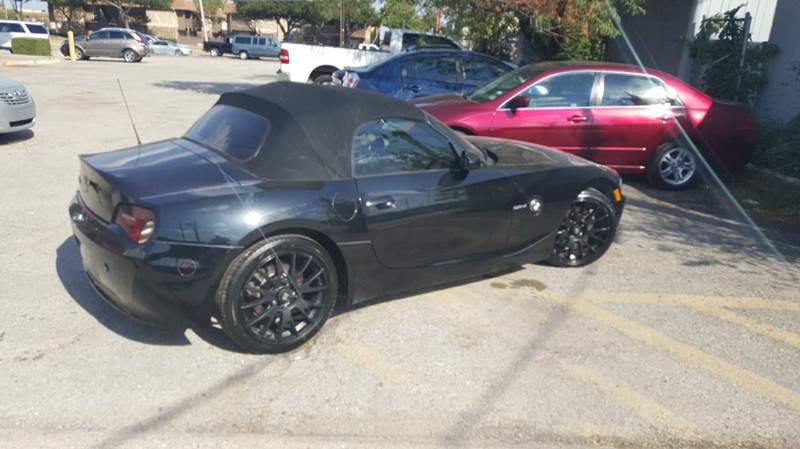 Used 2006 BMW Z4 3.0si with VIN 4USBU535X6LW92013 for sale in Dallas, TX