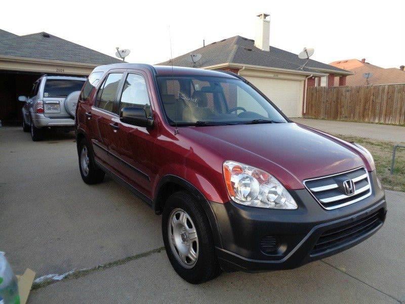 2005 Honda CR-V LX's photo